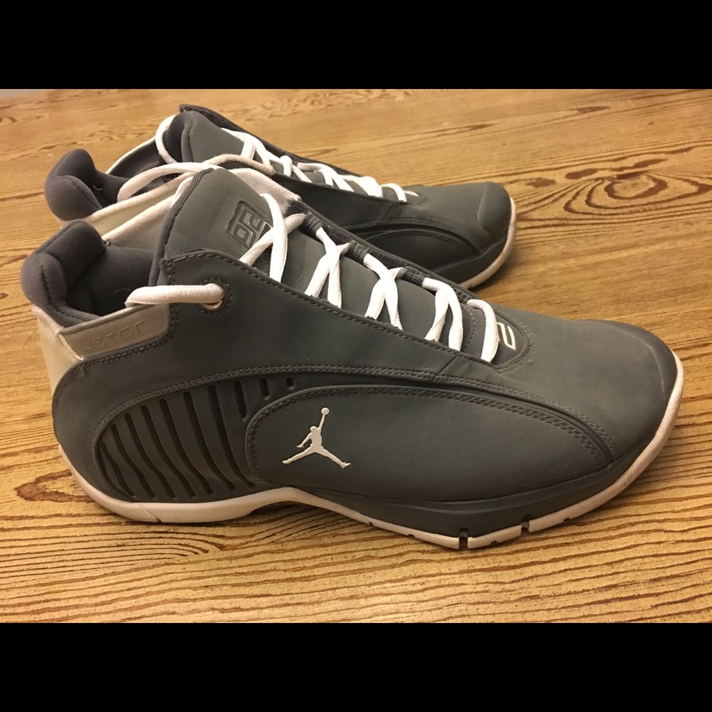 Men’s Nike Jumpman Jeter 2006 Size 9